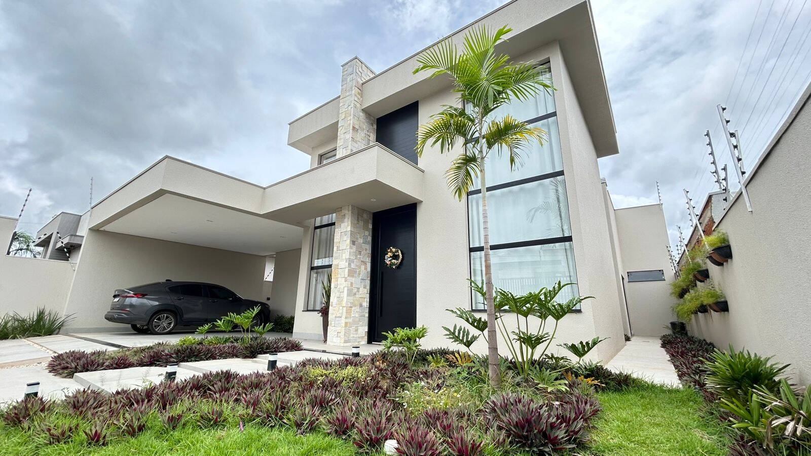 #13 - Casa para Venda em Nova Mutum - MT