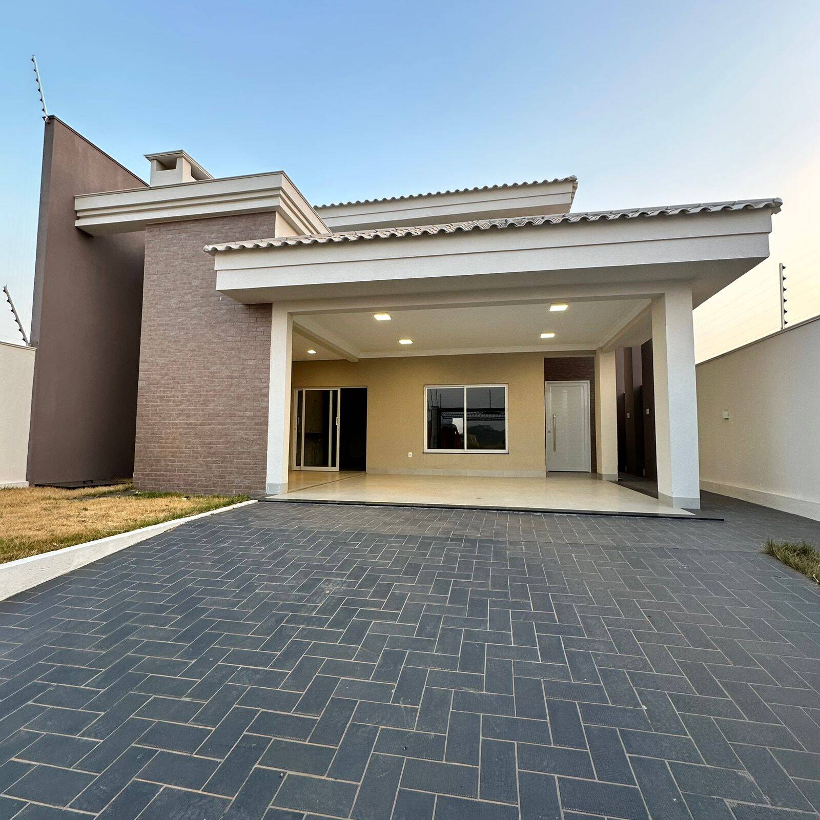 #16 - Casa para Venda em Nova Mutum - MT