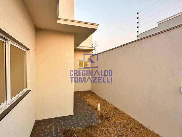 #16 - Casa para Venda em Nova Mutum - MT - 2