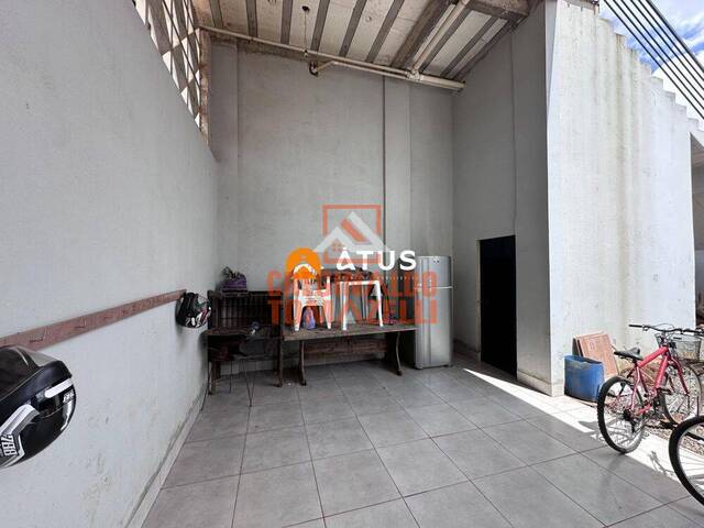 #33 - Casa para Venda em Nova Mutum - MT - 2