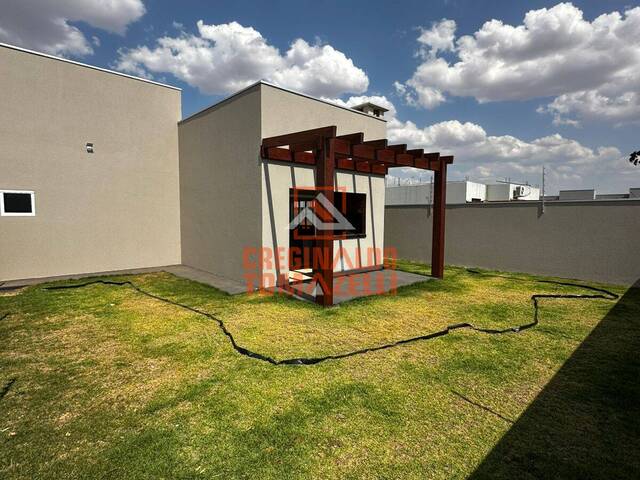 #39 - Casa para Venda em Nova Mutum - MT