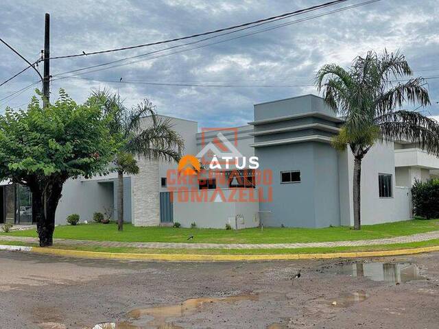 Venda em Condomínio Esplanada do Sol - Nova Mutum